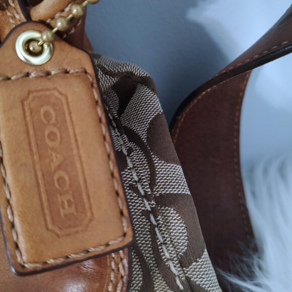 Coach Bleecker Legacy Signature C Shoulder Bag 2007 style 11434 - Picture 3 of 13